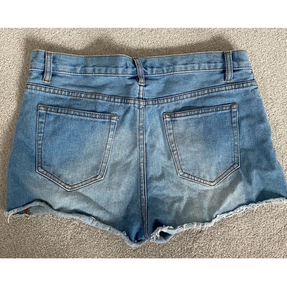 2/$20🛍Forever 21 • Jean Shorts •Sz 31 - Picture 2 of 6